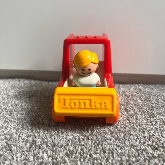 My first vintage Tonka truck - Picture 2 of 3